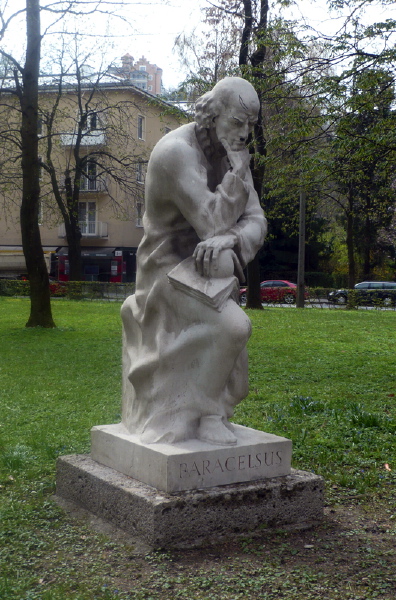 08_Thorak-Paracelsus_im_Kurgarten